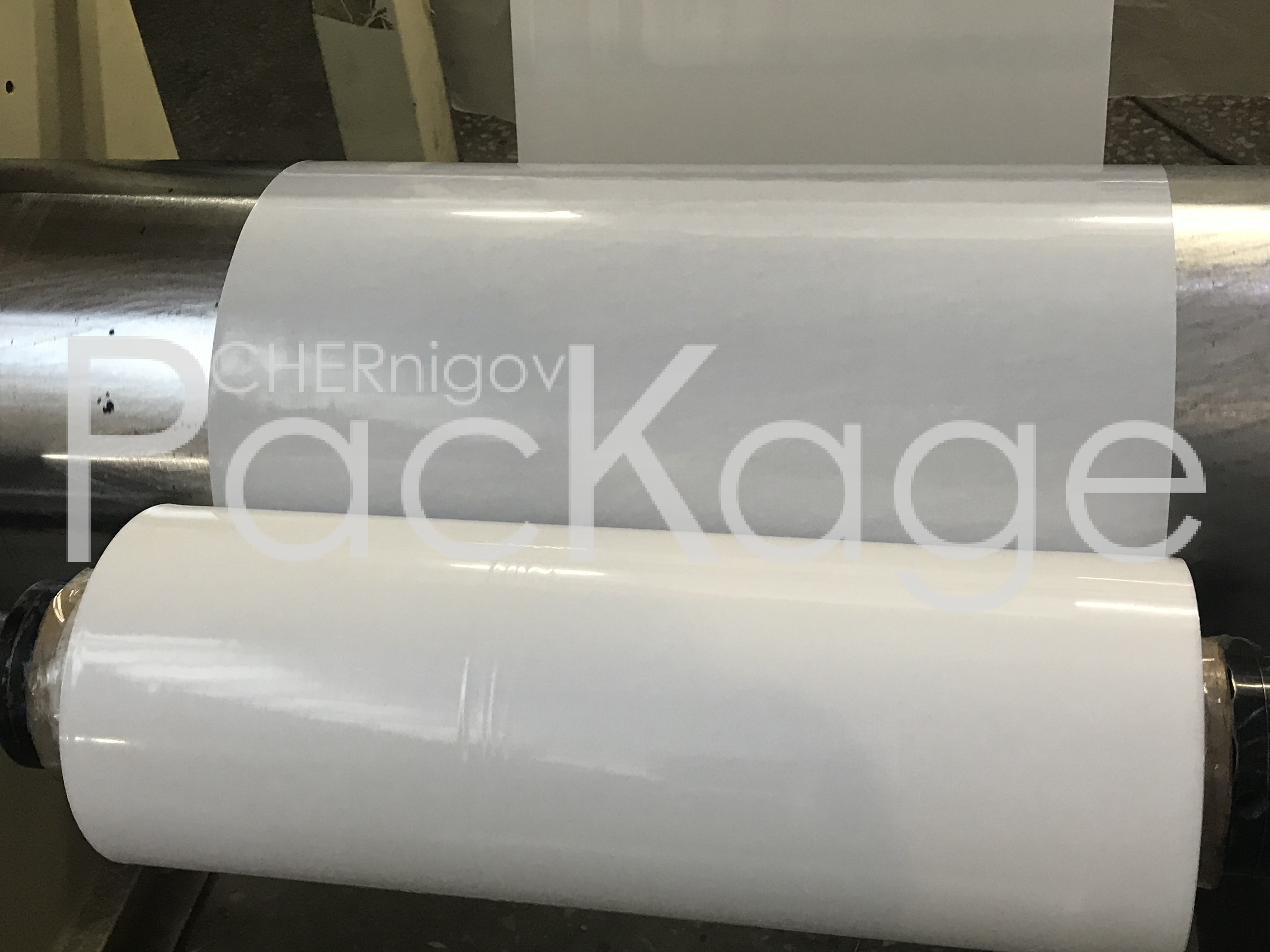 Пленка полиэтиленовая для изготовления пакетов с логотипом Chernigov Package - Photo IMG_6590.HEIC