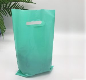 Die cut handle bag 200*300 mm, without printing, LDPE A6, TIFFANY -Chernigov Package - Фото 20х30_тиффани