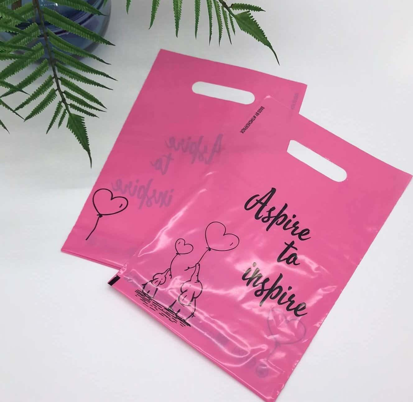 Die cut handle bag “Aspire to inspire” 20х30cm, pink Chernigov Package - Photo изображение_viber_2020-03-27_20-25-50