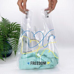 T-Shirt plastic bag, series Freedom, 28х48cm, transparent -Chernigov Package - Фото Freedom_майка_1