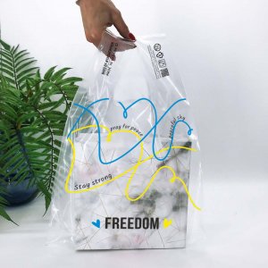 T-Shirt plastic bag, series Freedom, 34х57cm, transparent -Chernigov Package - Фото Freedom_майка_3